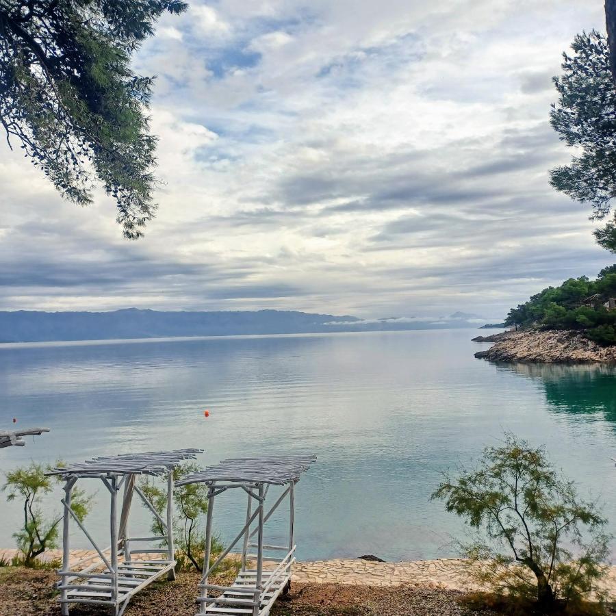 Apartmani Miletic Jelsa  Exterior foto